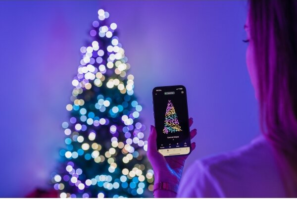 Twinkly TG70P4425P01 - LED RGBW Vánoční stromek TREE 435xLED 2,1 m Wi-Fi