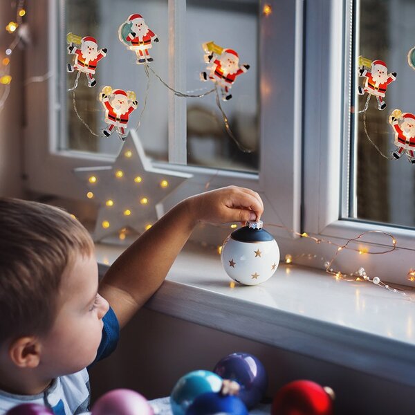 SOLIGHT LED okenní řetěz - Santa, 6x LED, přísavný, 120cm, 2x AA