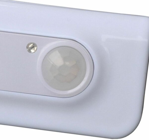 Grundig - LED Noční světlo se senzorem LED/3xAAA