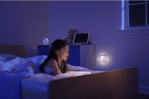 Osram- LED Noční svítidlo do zásuvky se senzorem a USB LUNETTA LED/12,5W/230V