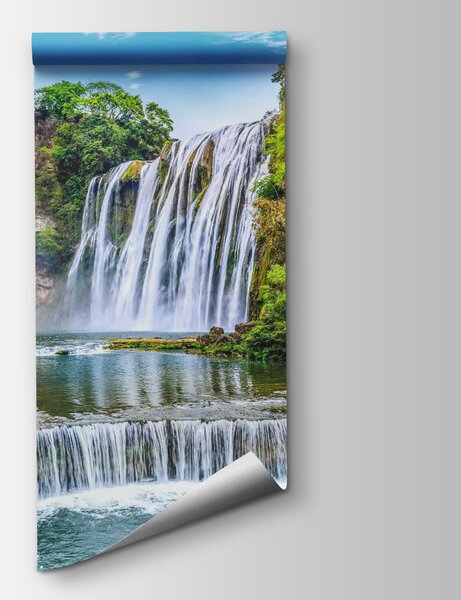 Fototapeta Vodopád obklopený stromy, Designové fototapety na zeď, Populární fototapety, u12111 - Tapeko.co.cz