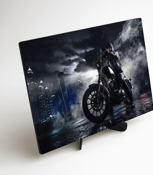 DUBLEZ | Motorkářský obraz na dřevě - Noční jezdec | UV tisk, Premium