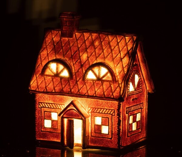 Vánoční perníková chaloupka s Led světýlky Gingerbread House - 17*14*22cm