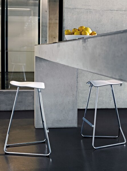 Classicon designové barové židle Triton (výška 65 cm)