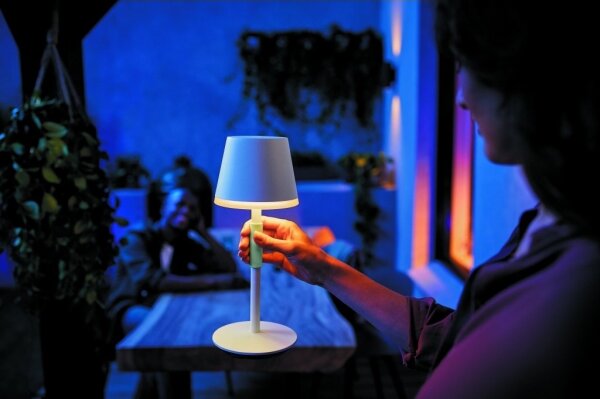 Philips-LED RGBW Stmívatelná dotyková lampa Hue GO LED/6,2W/230V 2000-6500K IP54