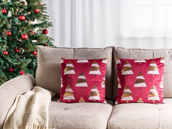 Sada 2 dekorativních polštářů GOLDSPRUCE Umělý samet 45 x 45 cm Červená Vánoční vzor