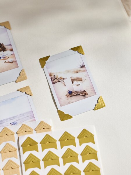 Sinsay - Rohy na fotografie 144 pack - zlatá