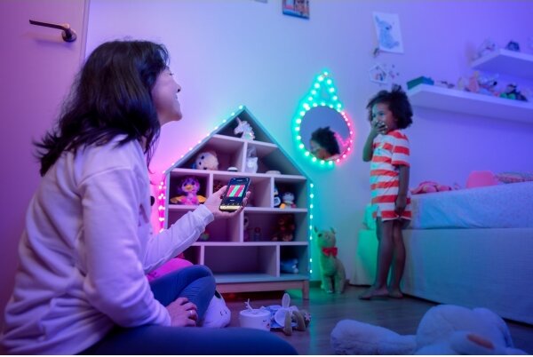 Twinkly TWKC200RGB-G - LED RGB Stmívatelný řetěz 200xLED 14 m USB Wi-Fi