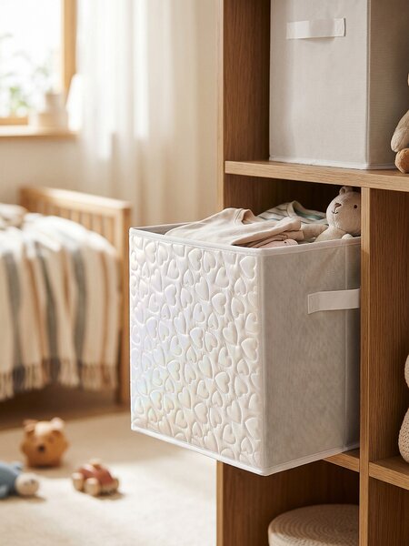 Sinsay - Skládací úložný box s motivem srdíček a holografickým efektem - růžová