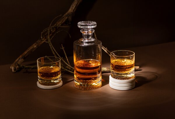 Skloglass Whisky set RASTR Počet kusů: set 1 láhev + 2 sklenice