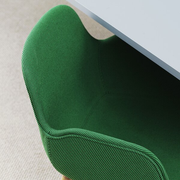 Normann Copenhagen designové židle Form Armchair Wood