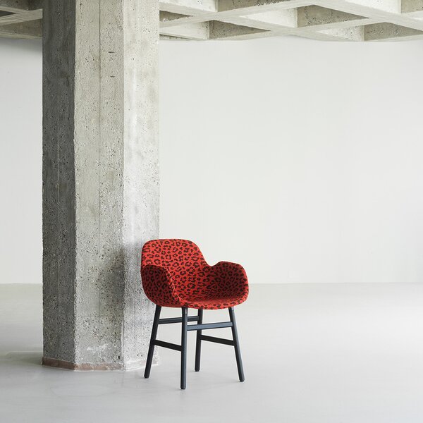 Normann Copenhagen designové židle Form Armchair Wood