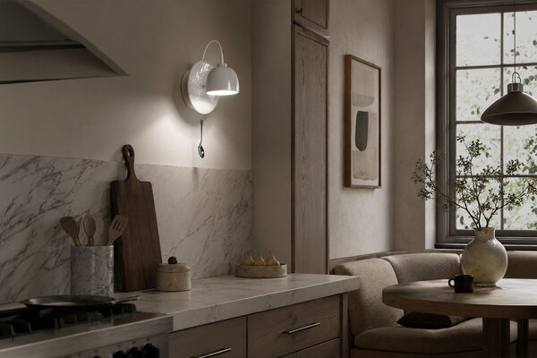Ingo Maurer designová nástěnná svítidla Light Au Lait