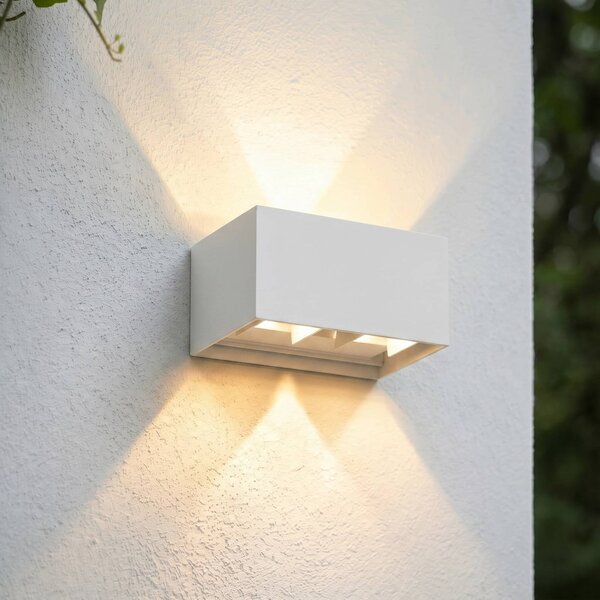 Lindby Venkovní nástěnné svítidlo Nivar, hranaté, bílé, 20 cm, IP54, Bílá / opál, kov, Moderní