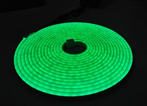 LED Flexibilní pásek NEON LED/10W/230V 5 m IP65 zelená