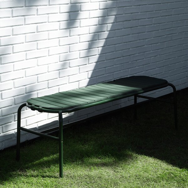 Normann Copenhagen designové zahradní lavice Vig Bench