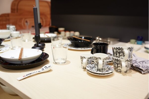 Šálek a podšálek espresso Taika iittala 0,1 l černý
