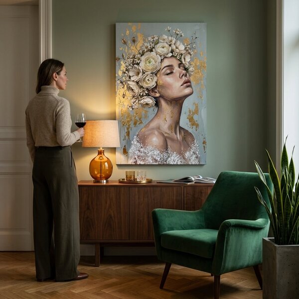 Obraz ženy s květinovou korunou na plátně – s ručně malovanými detaily - 40x60 cm