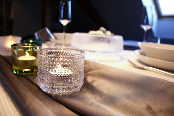 Svícen na čajovou svíčku Kastehelmi Iittala čirý