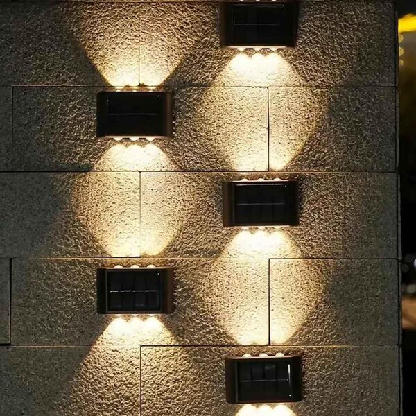 4Leaders Solární LED nástěnné světlo na zahradu a terasu 6 LED 1 ks 9×6×2,5 cm