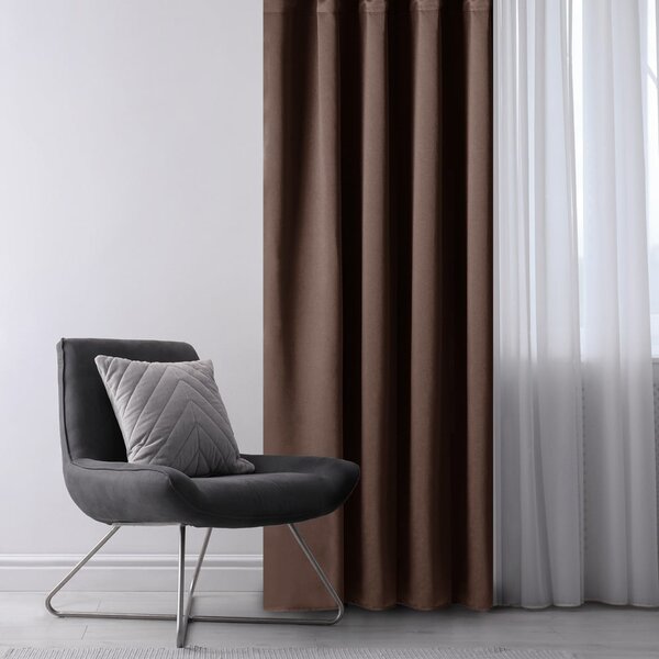 Hnědý dimout závěs 140x175 cm Kierra – Restilo