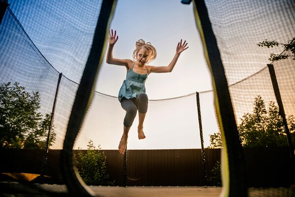 Trampolína se sítí Spokey 244 cm FT 8 (244-252 cm)