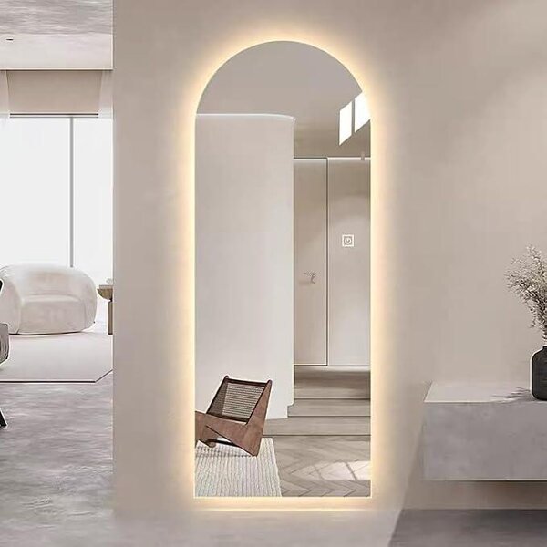 Zakřivené LED nástěnné zrcadlo 165x50 cm – Zrcadlo na celé tělo s regulovatelným jasem, 3 barvami světla a dotykovým ovládáním, bezpečnostní sklo, možnost montáže na zeď nebo jako stojací zrcadlo, ideální jako zrcadlo do ložnice, koupelny a studia