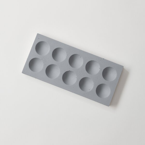 ODLITO Betonové plato na vajíčka Domino – šedá – 25,5 cm