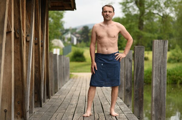 Nelly pánský lněný saunový kilt, barva modrá, velikost 82-125cm