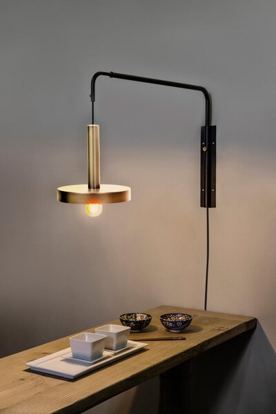 WHIZZ nástěnná nastavitelná lampa, zlatá a černá - FARO