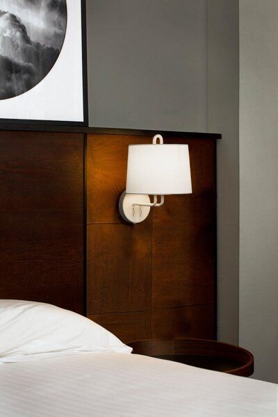 MONTREAL nástěnná lampa, bílá - FARO