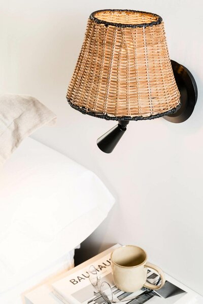 SUMBA černá/ratan nástěnná lampa se čtecí lampičkou - FARO