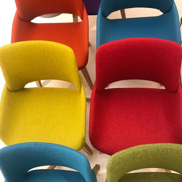 Designové židle Monk Wood Base Armchair
