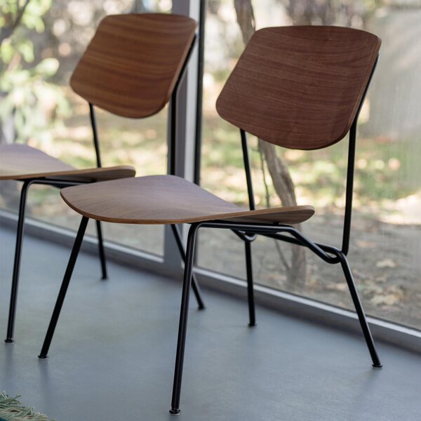 Prostoria designová křesla Strain Low Plywood Chair