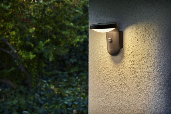 Tyla IR venkovní nástěnné LED svítidlo se senzorem 9W 820lm 2700K IP44, antracit