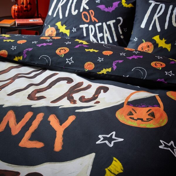 Černé povlečení na dvoulůžko 200x200 cm Halloween Trick or Treat – Catherine Lansfield