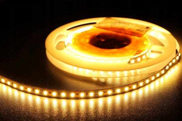 LED pásek 9,6W/m BÍLÁ TEPLÁ 24V HQS-2835-9,6W-120LED-WW 5M
