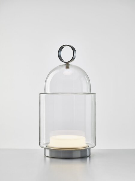 Venkovní designová lampa Brokis Dome Nomad Large PC1266, IP44 Povrch Montury: Nerezová ocel - broušená, Barva skla: Šedá kouřová - transparentní sklo, Dekor skla: Bez dekoru