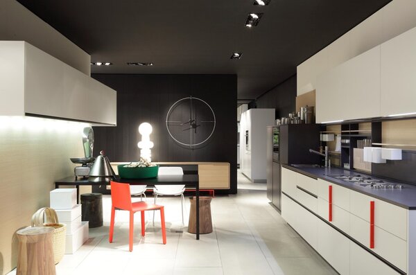 Designové nástěnné hodiny Nomon Bilbao L 110cm, černé-bílé