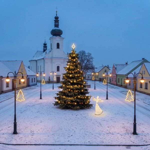 DECOLED Vianočná sada pre obce: Vianočný stromček, strom 3–5 m, 9× stromček na verejné osvetlenie, 3D LED anjel 122 cm, teplá biela