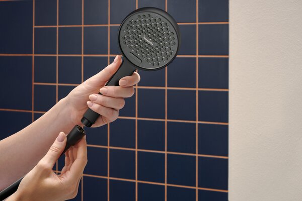 Hansgrohe Activera Select S sprchová sada na stěnu černá 28046670