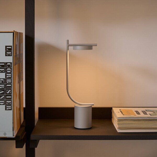 GRUPA LED stolní lampa Grupa na akumulátor Igram, šedá, 40 cm, IP44, stmívatelný, Hliník / šedá / zinek, Obývací pokoj / jídelna, kov, Design