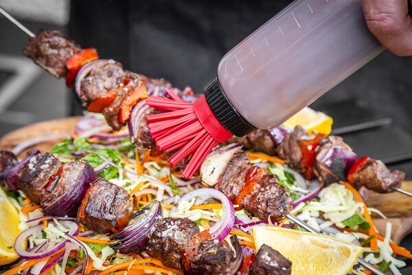 Multifunkční láhev na dochucování MasterClass se 3 nástavci MCBBQBTLSET