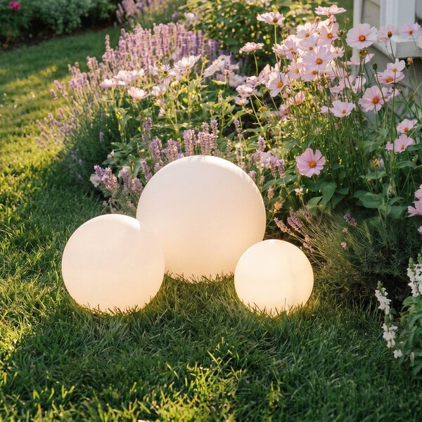 Lindby LED solární lampy Lago, sada 3 kusů, koule, zemní hrot, bílá, Bílá / opál, Plast, Moderní, Venkovní koule