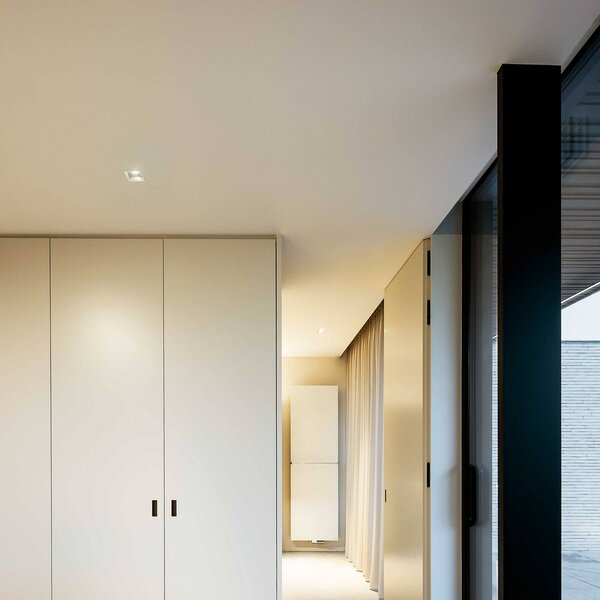 Wever & Ducré Lighting WEVER DUCRÉ LED-Downlight Plano 2.0 bílá stmívatelná, stmívatelný, Bílá / opál, Obývací pokoj / jídelna, Hliník, Moderní, Stropní svítidlo