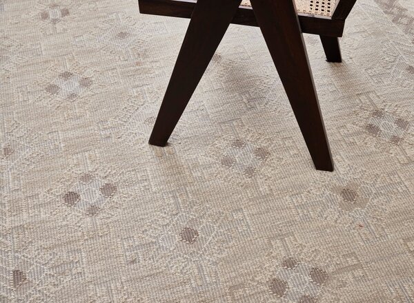 Diamond Carpets India, Ručně vázaný kusový koberec Anantara DESP P71 White Mix, 120x170, béžová, ložnice