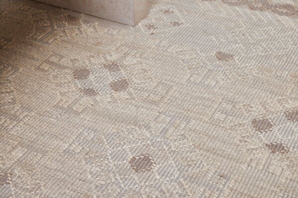 Diamond Carpets India, Ručně vázaný kusový koberec Anantara DESP P71 White Mix, 120x170, béžová, ložnice