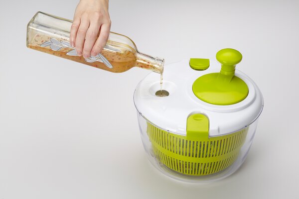 Odstředivka na salát KitchenCraft 25 cm KCSALSPIN
