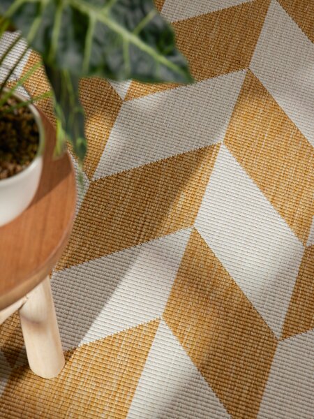 Ted Baker, Kusový koberec Ted Baker Haringey 106380 Yellow White, 80x200, žlutá, chodba / předsíň