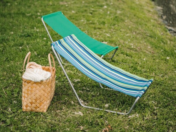 Sada 2 ks skládacích plážových lehátek SAND, modro-bílé